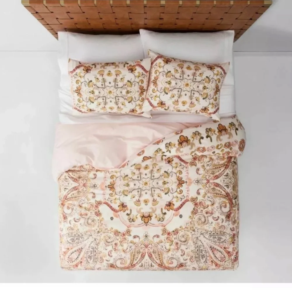 OPALHOUSE NWT desert rose medallion duvet cover set -twin